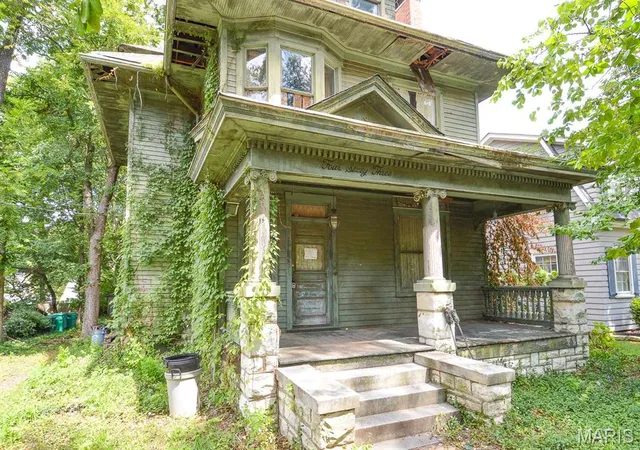 Photo 1 of Single family home for sale at 463 Newport Ave, Saint Louis, MO 63119 | MLS# MIS26056446 | Listing updated on 2026-09-03