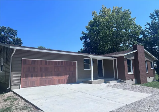 Photo 1 of Single family home for sale at 503 Kidwell Dr, Cuba, MO 65453 | MLS# MIS26056462 | Listing updated on 2026-09-04