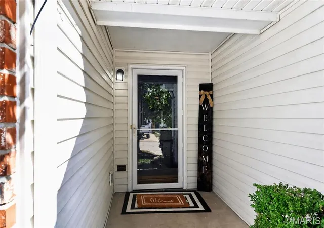 Photo 3 of Sale Pending at 223 Homeshire Cir #44, Wentzville, MO 63385 | MLS# MIS26056464 | Listing updated on 2026-10-03
