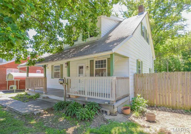 Photo 2 of Single family home for sale at 206 Gilbert St, Swansea, IL 62226 | MLS# MIS26056474 | Listing updated on 2026-09-03