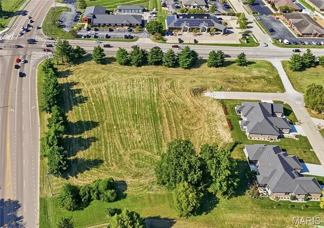 Photo 3 of Land for sale at 0 Old Collinsville Rd Frank Scott Pkwy, Belleville, IL 62226 | MLS# MIS26056482 | Listing updated on 2026-09-02