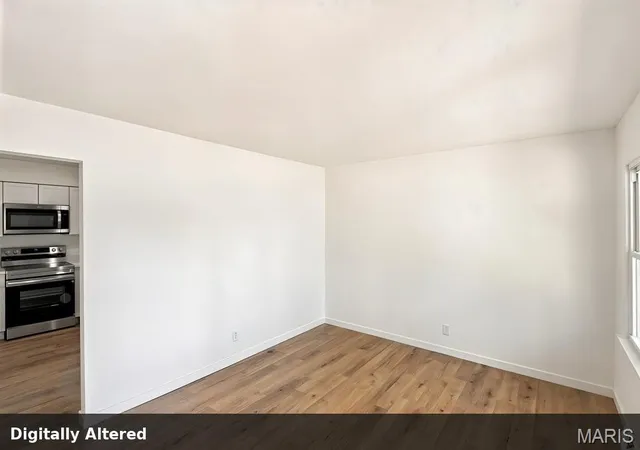 Photo 2 of Sale Pending at 545 Johnson St, Bourbon, MO 65441 | MLS# MIS26056491 | Listing updated on 2026-09-02