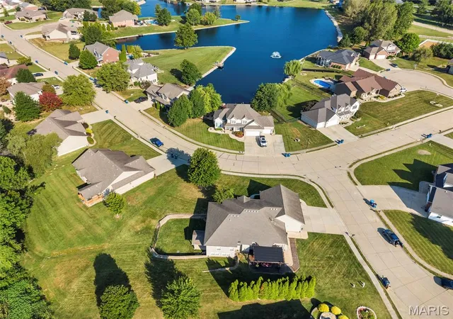 Photo 64 of Single family home for sale at 2033 Grandview Dr, Saint Jacob, IL 62281 | MLS# MIS26056496 | Listing updated on 2026-09-13