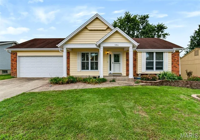 Photo 3 of Sale Pending at 1314 Warrior Song Way, O Fallon, MO 63366 | MLS# MIS26056505 | Listing updated on 2026-09-26