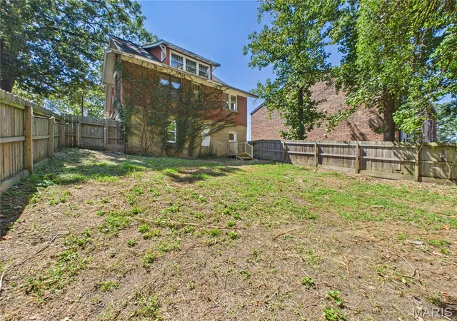 Photo 74 of Single family home for sale at 432 N Main St, Poplar Bluff, MO 63901 | MLS# MIS26056508 | Listing updated on 2026-09-03