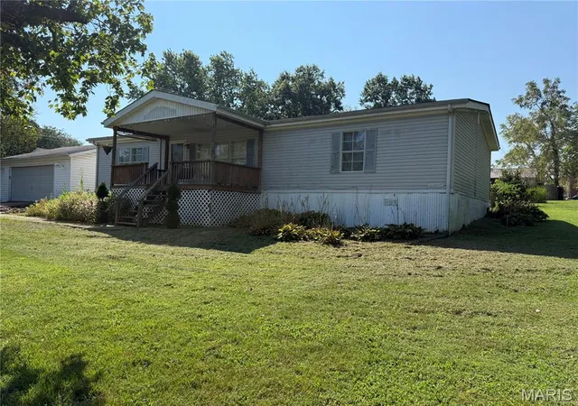 Photo 1 of Manufactured home for sale at 10 E 1st Street, Gerald, MO 63037 | MLS# MIS26056509 | Listing updated on 2026-09-02