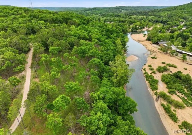 Land for sale at Tract 10 Cir B Rd, Eminence, MO 65466 | MLS# MIS26056524