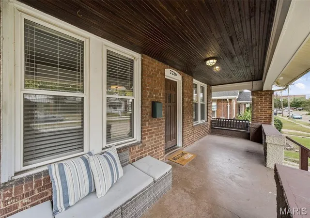 Photo 4 of Single family home for sale at 2256 Yale Ave, Saint Louis, MO 63143 | MLS# MIS26056529 | Listing updated on 2026-10-05