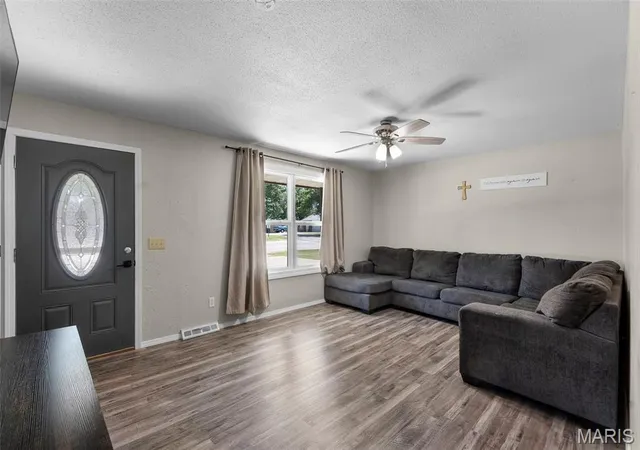 Photo 4 of Single family home for sale at 12 Jessie St, Perryville, MO 63775 | MLS# MIS26056534 | Listing updated on 2026-09-08