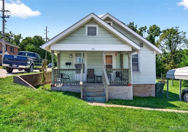 Photo 1 of Single family home for sale at 100 N Spilman Ave, Rolla, MO 65401 | MLS# MIS26056543 | Listing updated on 2026-09-02
