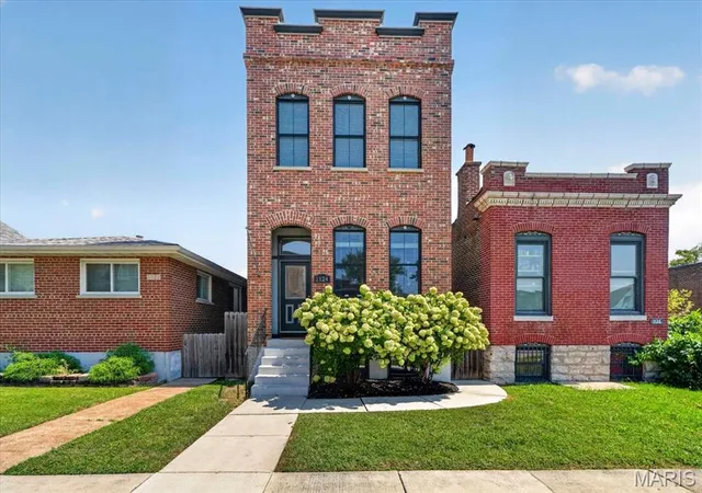 Single family home for sale at 1124 Kentucky Ave, Saint Louis, MO 63110 | MLS# MIS26056547