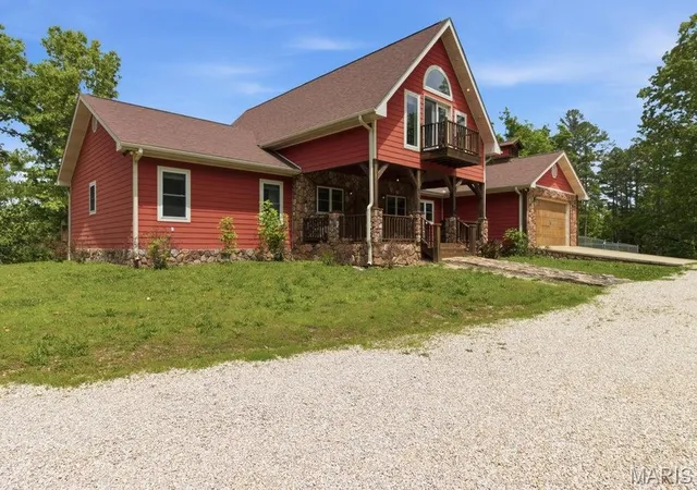 Photo 1 of Single family home for sale at 18418 Cir B Rd, Eminence, MO 65466 | MLS# MIS26056554 | Listing updated on 2026-09-02