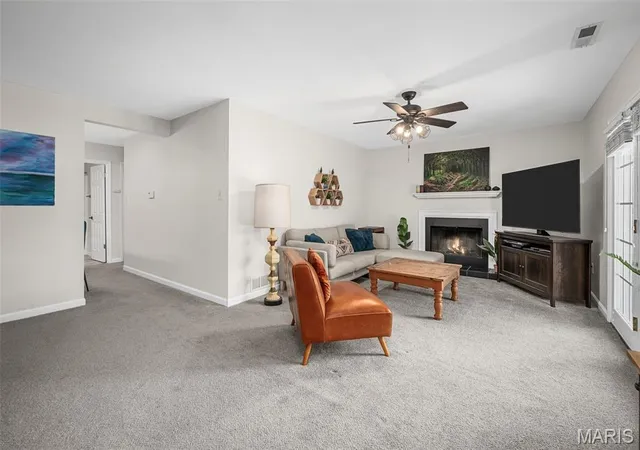 Photo 3 of Condo for sale at 1121 Claytonbrook Ct, Ballwin, MO 63011 | MLS# MIS26056565 | Listing updated on 2026-10-01