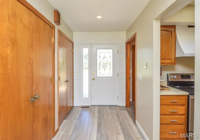 Photo 4 of Single family home for sale at 920 Reiss Rd, O Fallon, IL 62269 | MLS# MIS26056571 | Listing updated on 2026-09-14