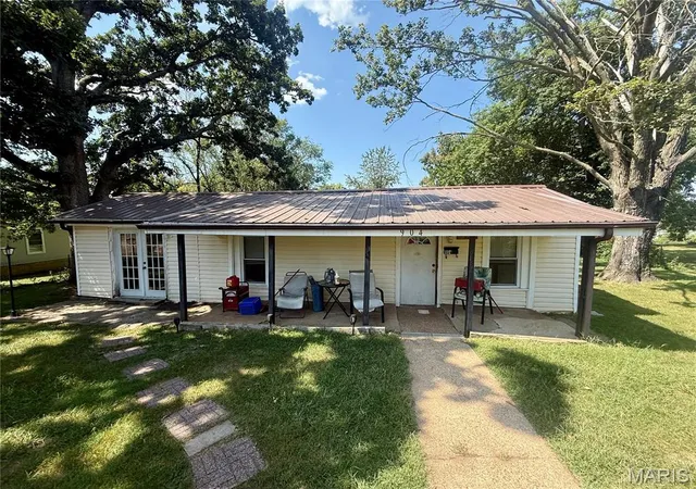 Photo 1 of Single family home for sale at 904 Pine St, Potosi, MO 63664 | MLS# MIS26056577 | Listing updated on 2026-09-02