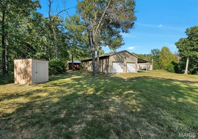 Photo 4 of Manufactured home for sale at 31 Indian Springs Rd, Steelville, MO 65565 | MLS# MIS26056610 | Listing updated on 2026-09-24