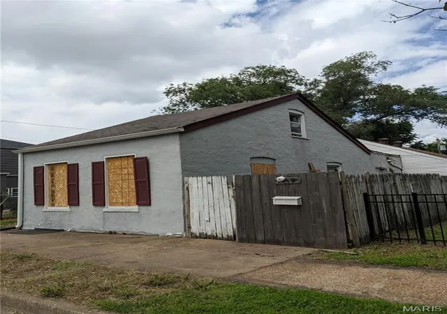 Single family home for sale at 7719 Minnesota Ave, Saint Louis, MO 63111 | MLS# MIS26056616