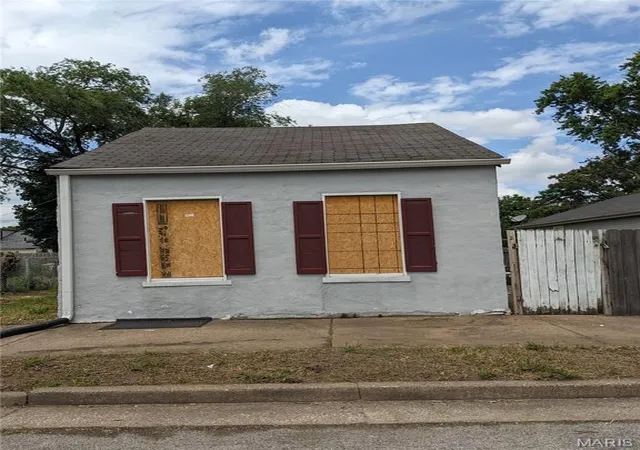 Photo 2 of Single family home for sale at 7719 Minnesota Ave, Saint Louis, MO 63111 | MLS# MIS26056616 | Listing updated on 2026-09-02