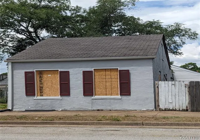 Photo 3 of Single family home for sale at 7719 Minnesota Ave, Saint Louis, MO 63111 | MLS# MIS26056616 | Listing updated on 2026-09-02