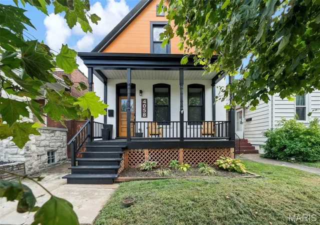 Photo 1 of Single family home for sale at 4058 Phillips Ave, Saint Louis, MO 63116 | MLS# MIS26056624 | Listing updated on 2026-09-02