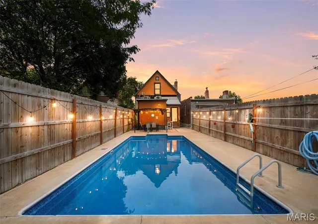 Photo 3 of Single family home for sale at 4058 Phillips Ave, Saint Louis, MO 63116 | MLS# MIS26056624 | Listing updated on 2026-09-02