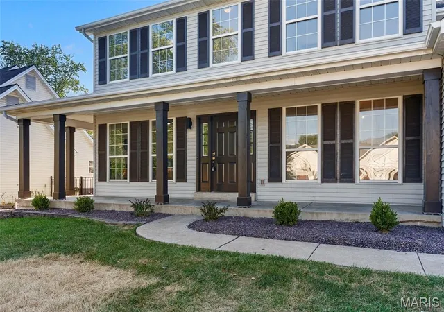 Photo 3 of Single family home for sale at 1217 Summer Lynne Dr, O Fallon, MO 63366 | MLS# MIS26056632 | Listing updated on 2026-09-14