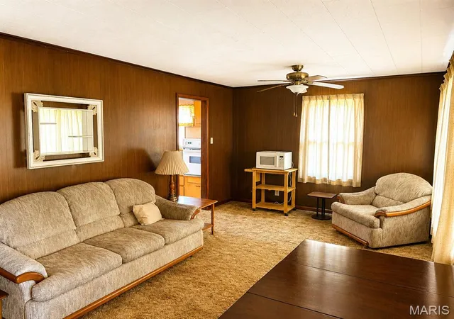 Photo 4 of Sale Pending at 208 Mary St, Hardin, IL 62047 | MLS# MIS26056634 | Listing updated on 2026-09-04