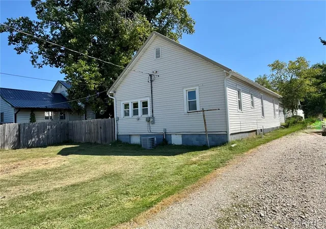 Photo 4 of Single family home for sale at 607 N Desloge Dr, Desloge, MO 63601 | MLS# MIS26056645 | Listing updated on 2026-09-03