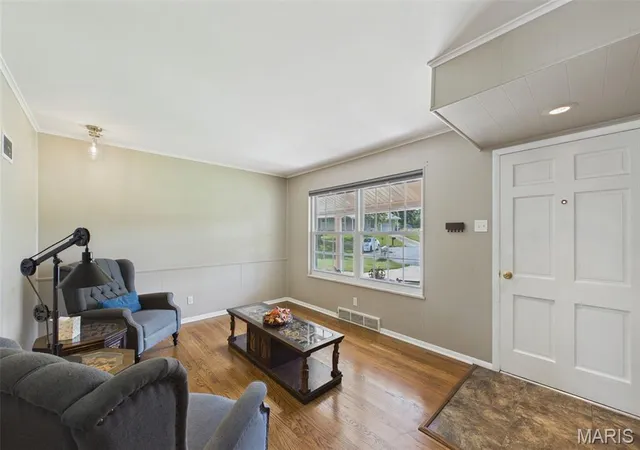 Photo 2 of Single family home for sale at 4303 Martyridge Ct, Saint Louis, MO 63129 | MLS# MIS26056650 | Listing updated on 2026-09-23