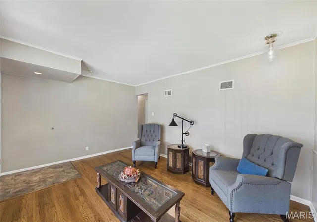 Photo 3 of Single family home for sale at 4303 Martyridge Ct, Saint Louis, MO 63129 | MLS# MIS26056650 | Listing updated on 2026-09-23
