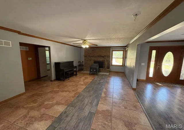 Photo 2 of Single family home for sale at 17892 Sudden Valley Ln, Warrenton, MO 63383 | MLS# MIS26056671 | Listing updated on 2026-09-02