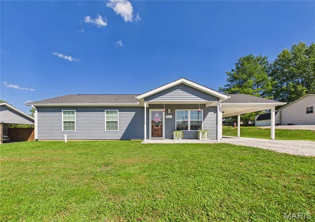 Photo 1 of Sale Pending at 266 Cypress Dr, Jackson, MO 63755 | MLS# MIS26056678 | Listing updated on 2026-09-06