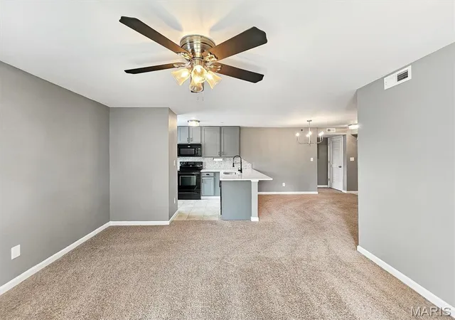 Listing Photo 4 - Condo for sale in building located at 9733 Crayford Rd, Affton, MO 63123 - Unit #9E