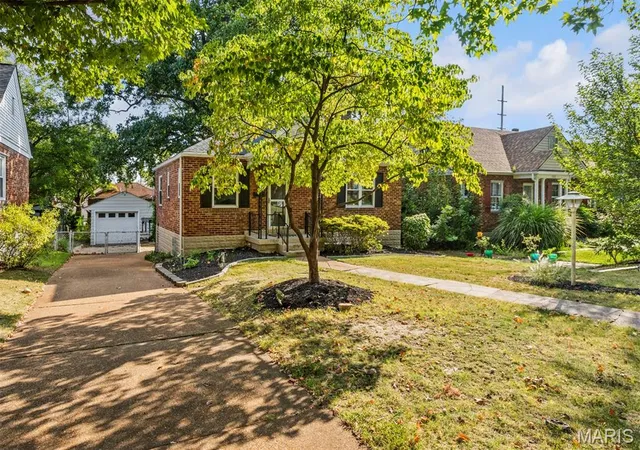 Single family home for sale at 6228 Dexter Dr, Saint Louis, MO 63123 | MLS# MIS26056683