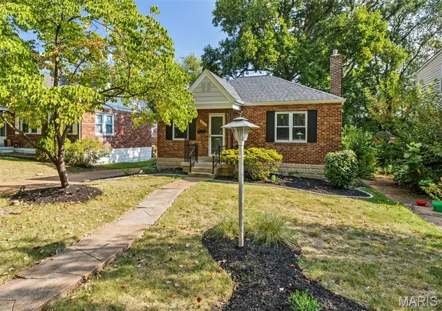 Photo 3 of Single family home for sale at 6228 Dexter Dr, Saint Louis, MO 63123 | MLS# MIS26056683 | Listing updated on 2026-09-22