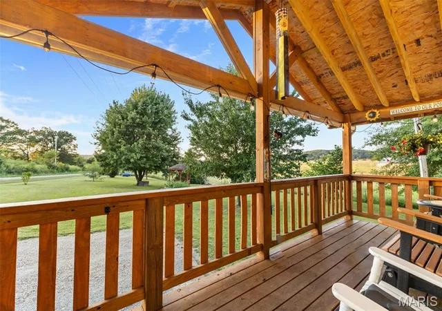 Photo 2 of Sale Pending at 1974 Old Fredericktown Rd, Farmington, MO 63640 | MLS# MIS26056687 | Listing updated on 2026-10-13