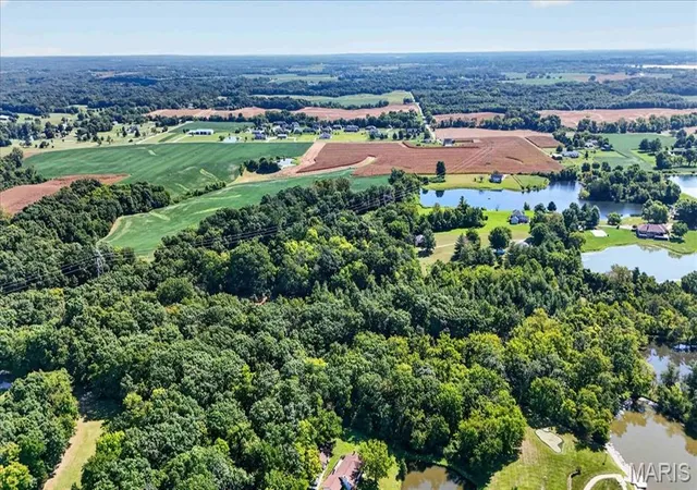 Photo 3 of Land for sale at Xxx Country Ests Dr, Columbia, IL 62236 | MLS# MIS26056699 | Listing updated on 2026-10-07