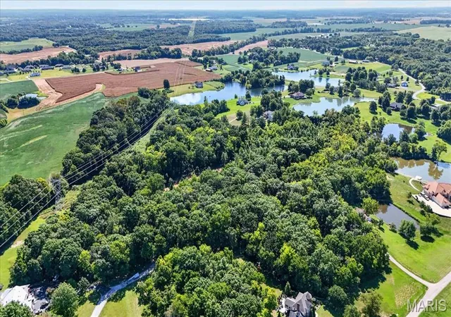 Photo 4 of Land for sale at Xxx Country Ests Dr, Columbia, IL 62236 | MLS# MIS26056699 | Listing updated on 2026-10-07