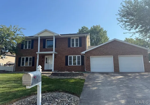 Photo 27 of Single family home for sale at 29 Timber Meadows Pl, Edwardsville, IL 62025 | MLS# MIS26056704 | Listing updated on 2026-09-02