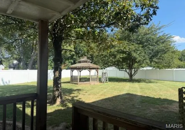 Photo 3 of Single family home for sale at 29 Timber Meadows Pl, Edwardsville, IL 62025 | MLS# MIS26056704 | Listing updated on 2026-09-02
