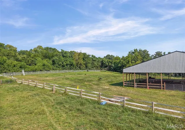 Photo 3 of Land for sale at 26066 Elsah Hills Dr, Dow, IL 62022 | MLS# MIS26056725 | Listing updated on 2026-10-19