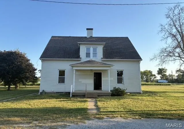 Photo 2 of Single family home for sale at 3708 State Route 160, Highland, IL 62249 | MLS# MIS26056737 | Listing updated on 2026-09-07