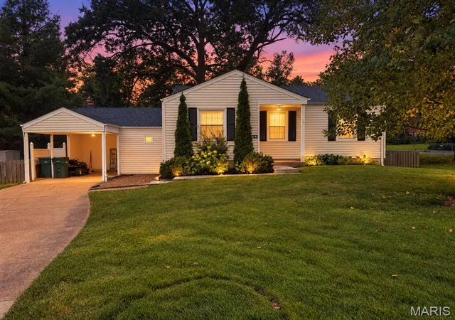 Single family home for sale at 704 Lanvale Dr, Saint Louis, MO 63119 | MLS# MIS26056738