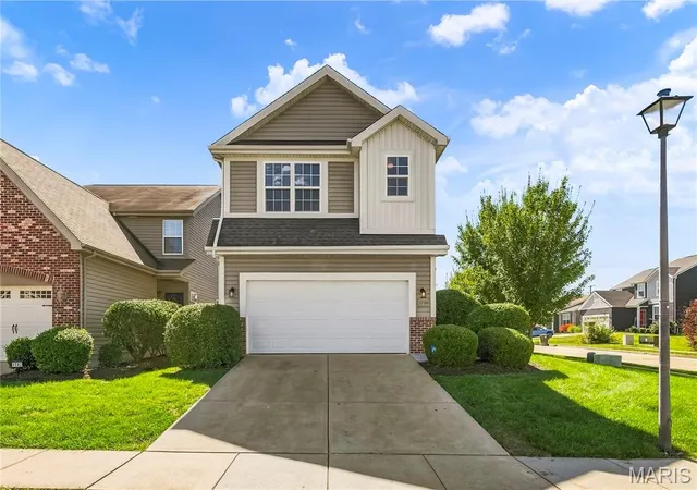 Photo 1 of Sale Pending at 1700 Coupru Ct, Saint Peters, MO 63376 | MLS# MIS26056754 | Listing updated on 2026-10-01