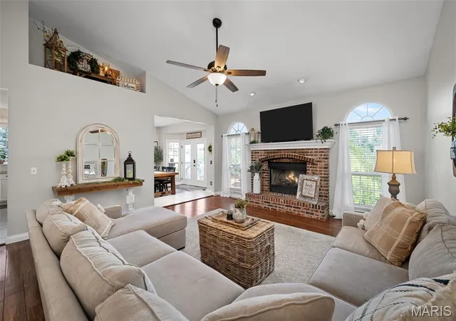Photo 3 of Single family home for sale at 73 Elm Crk Ct, Wentzville, MO 63385 | MLS# MIS26056763 | Listing updated on 2026-09-14