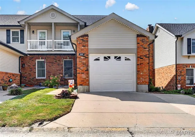 Photo 1 of Sale Pending at 222 Deer Holw Ct #17, O Fallon, MO 63366 | MLS# MIS26056794 | Listing updated on 2026-09-20