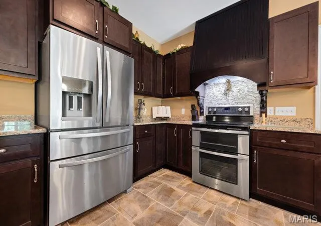 Photo 3 of Single family home for sale at 23540 Cabin Ridge Dr, Warrenton, MO 63383 | MLS# MIS26056802 | Listing updated on 2026-10-02
