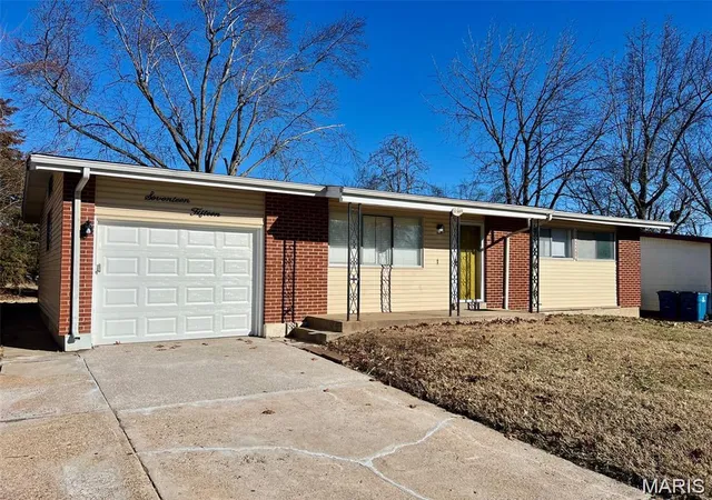 Photo 2 of Single family home for sale at 1715 Beecher Dr, Saint Louis, MO 63136 | MLS# MIS26056806 | Listing updated on 2026-09-02