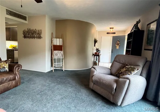 Photo 4 of Single family home for sale at 304 Edna Ln, Sparta, IL 62286 | MLS# MIS26056811 | Listing updated on 2026-10-17