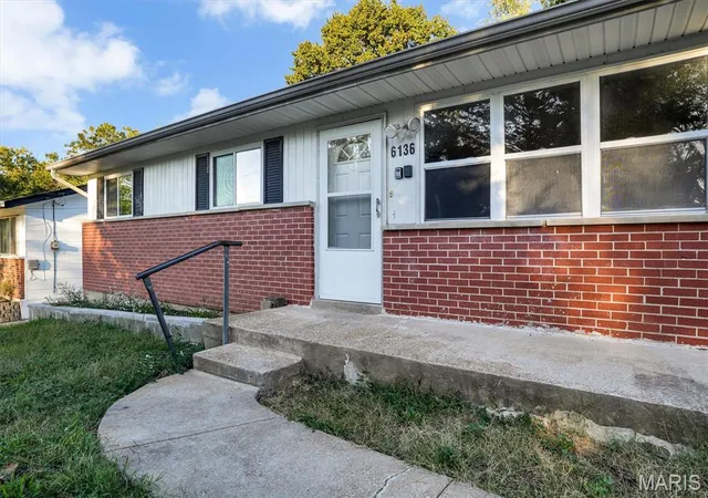 Photo 2 of Single family home for sale at 6136 Emerald Ave, Saint Louis, MO 63135 | MLS# MIS26056820 | Listing updated on 2026-10-14